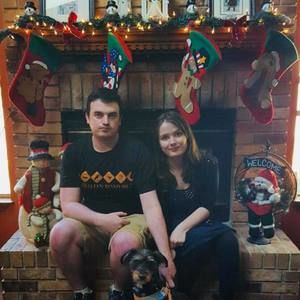 Meet your Posher, Aly